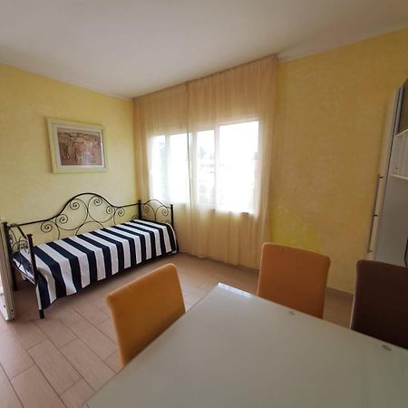 Casa Vacanza Gigi E Antonella Порто-Ротондо Екстер'єр фото